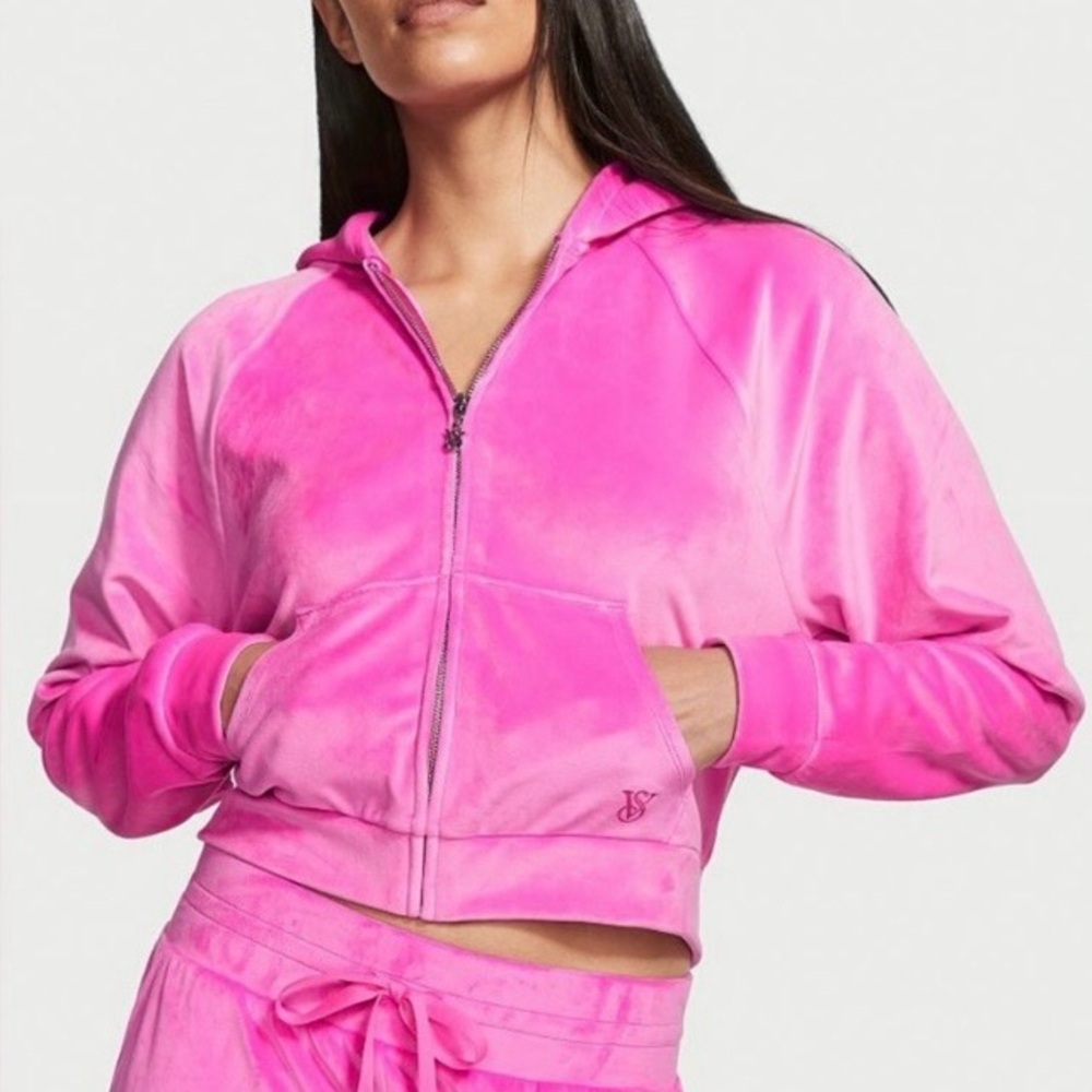 Victoria's Secret On Point Velour Hoodie Size XS Slouchy cropped Y2K